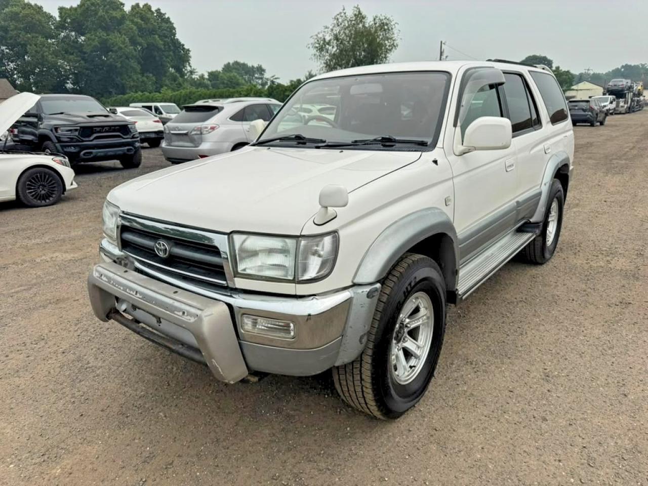 1998 Toyota Hilux Limited - Image 4