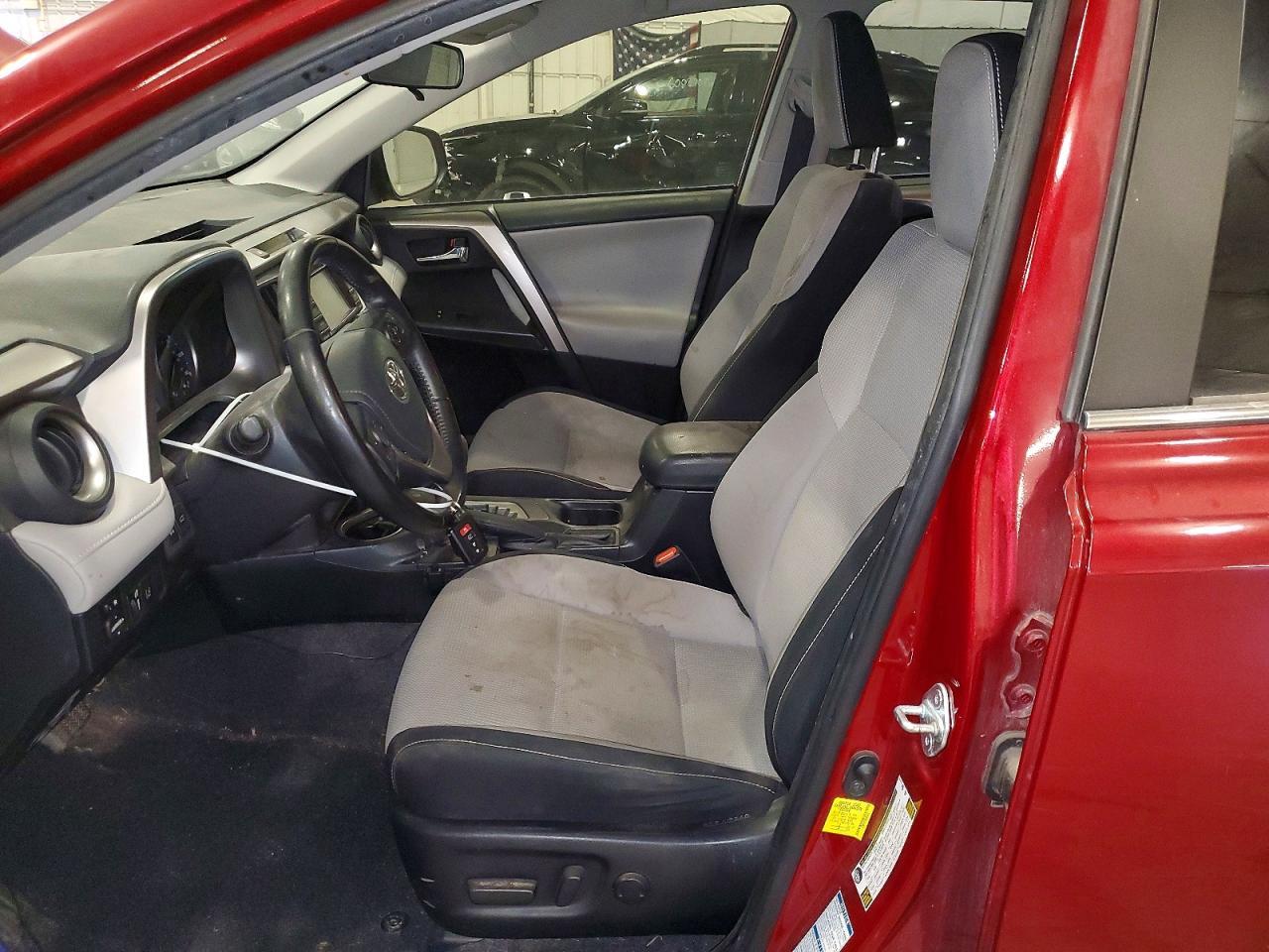 2018 Toyota Rav4 Xle - Image 7