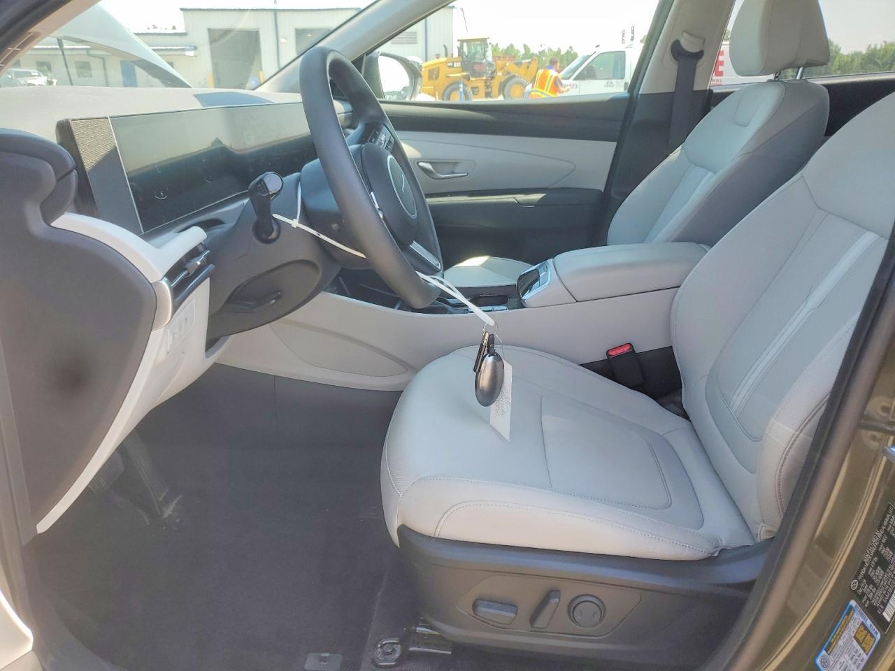 2025 Hyundai Tucson Sel - Image 7