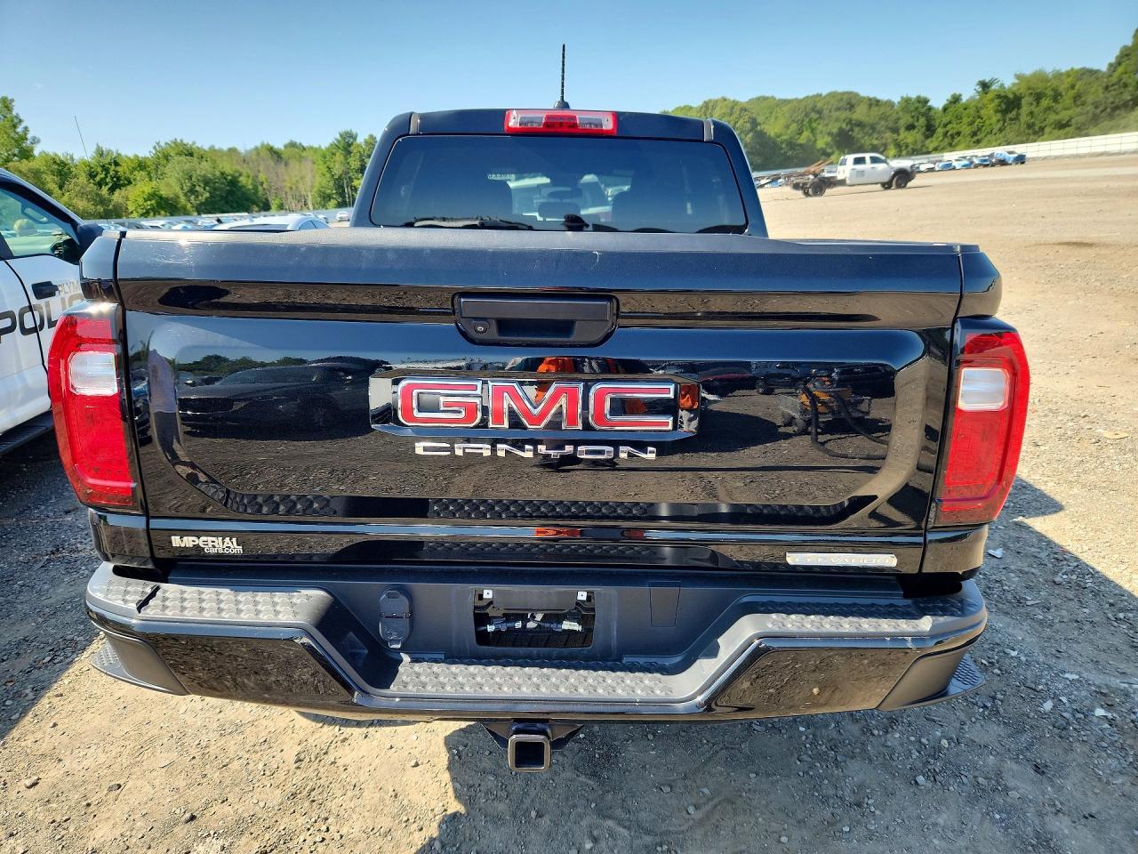 2023 GMC Canyon Elevation - Image 6