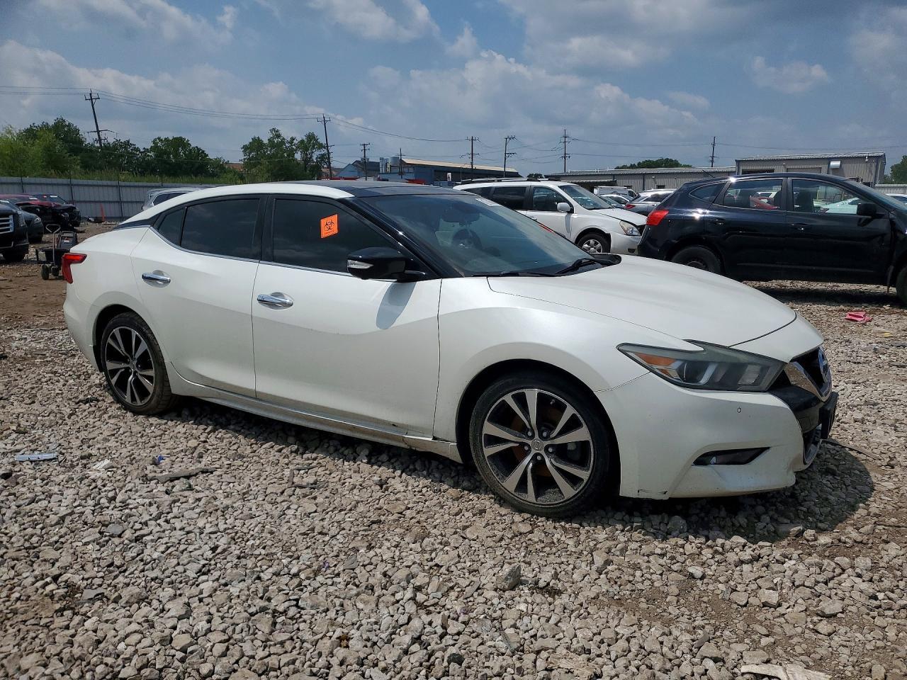 2018 Nissan Maxima Platinum - Image 4