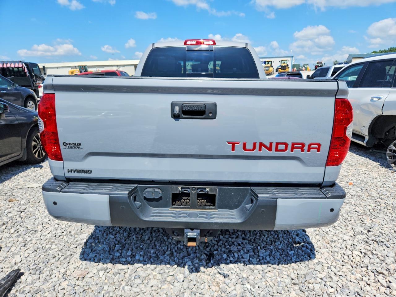 2018 Toyota Tundra Double Cab Limited - Image 6