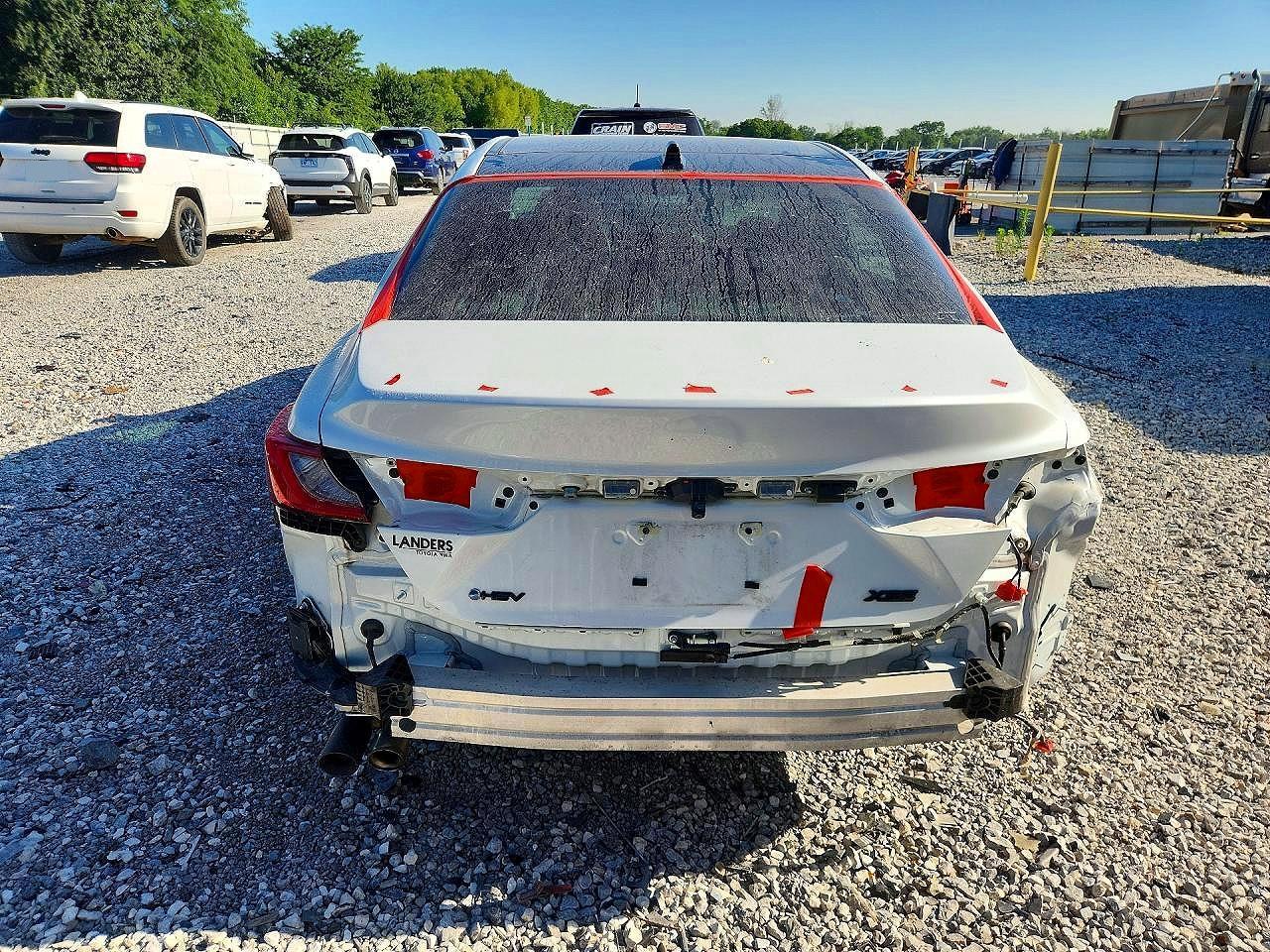 2025 Toyota Camry Xse - Фото 6