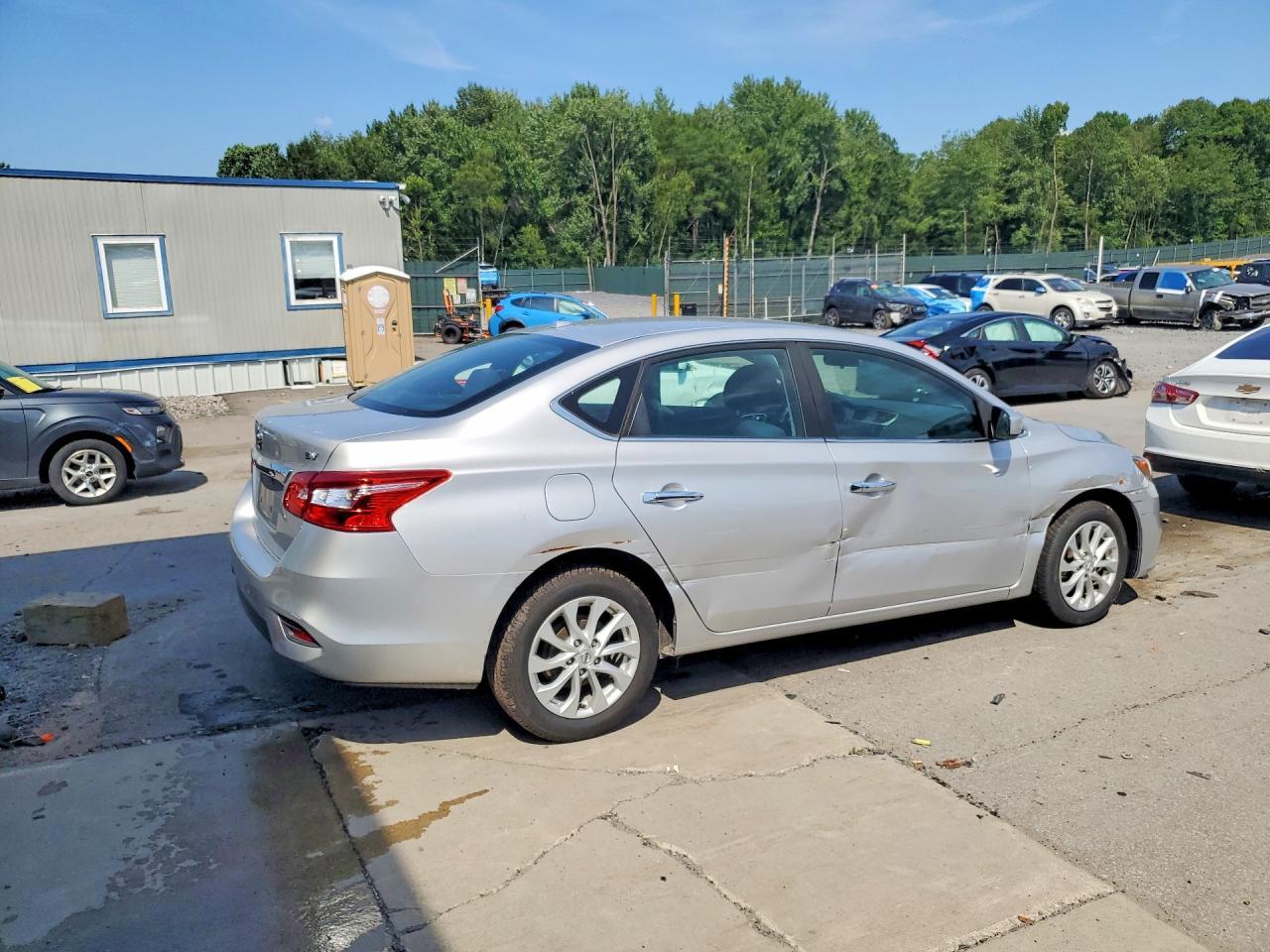 2019 Nissan Sentra Sv - Фото 3