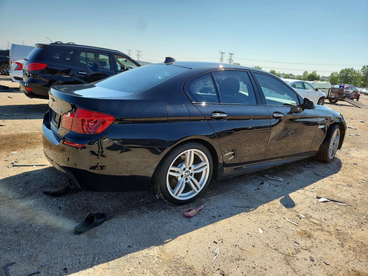 2016 BMW 535 Xi - Image 3