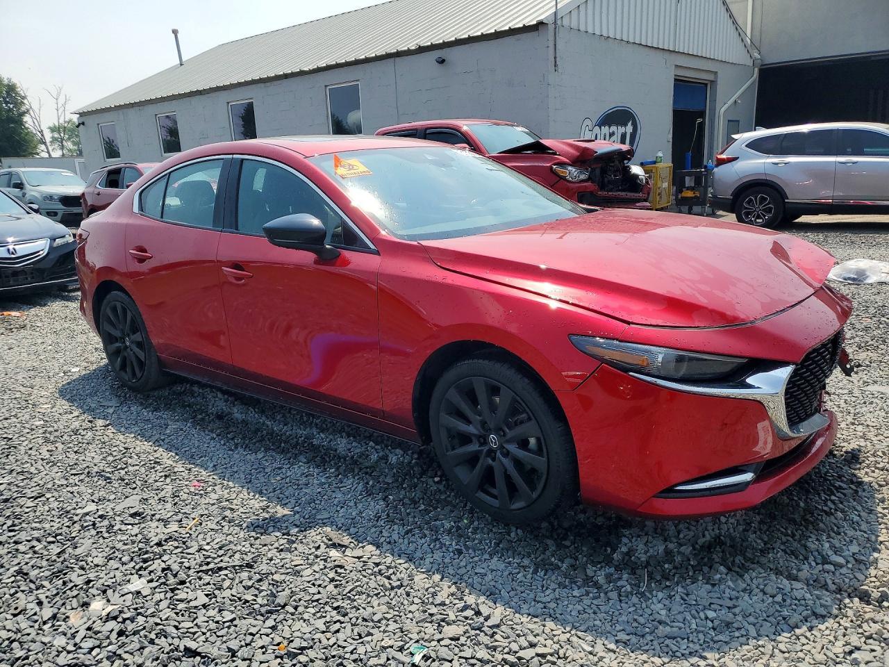 2021 Mazda 3 Premium Plus - Image 4