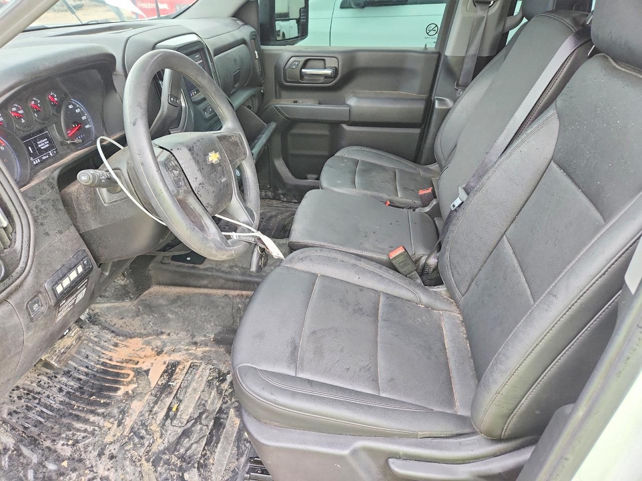 2024 Chevrolet Silverado K3500 - Image 7