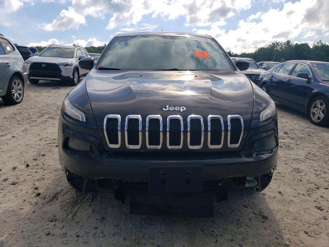 2014 Jeep Cherokee Sport - Фото 5