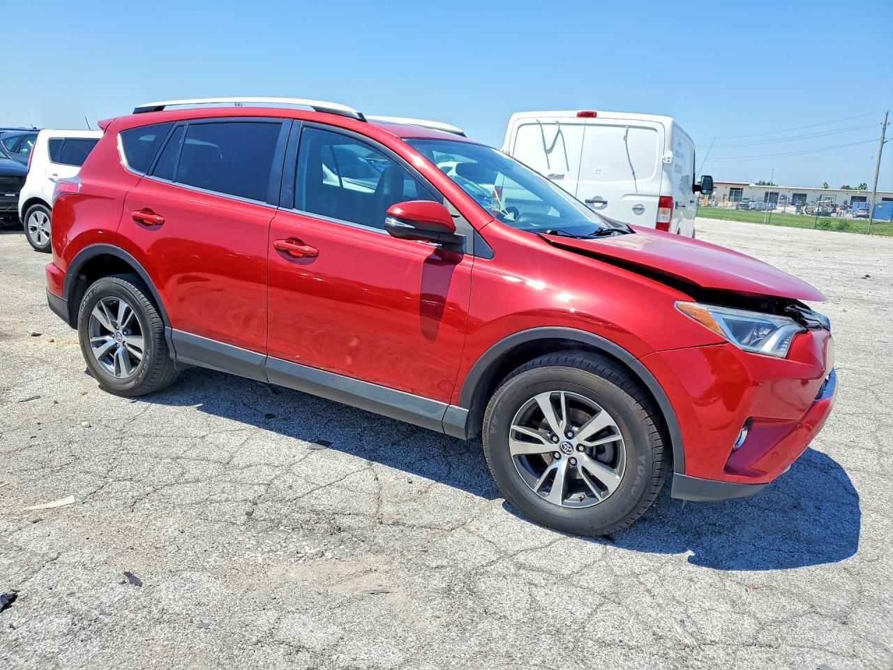 2016 Toyota Rav4 Xle - Image 4