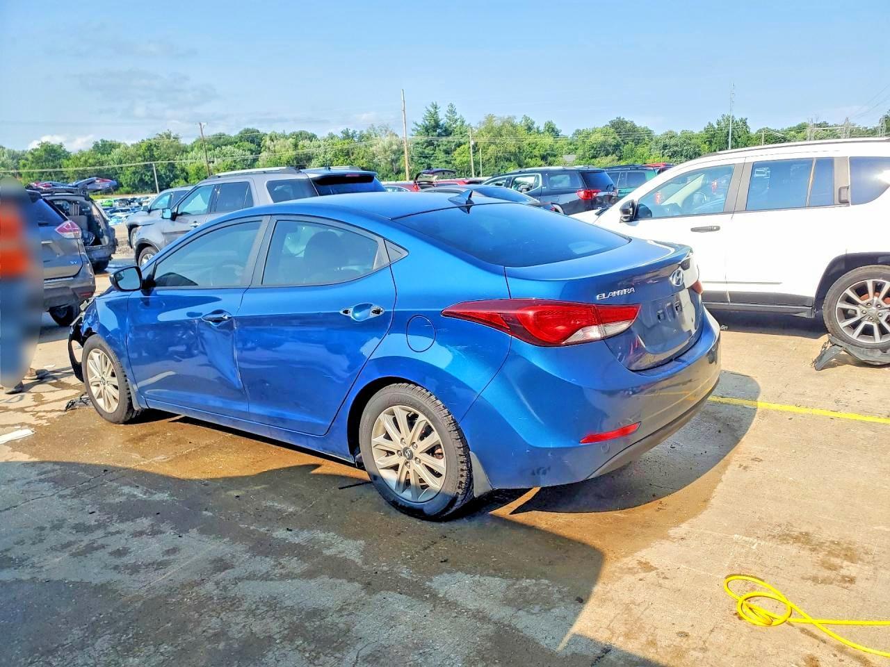 2015 Hyundai Elantra Se - Фото 2