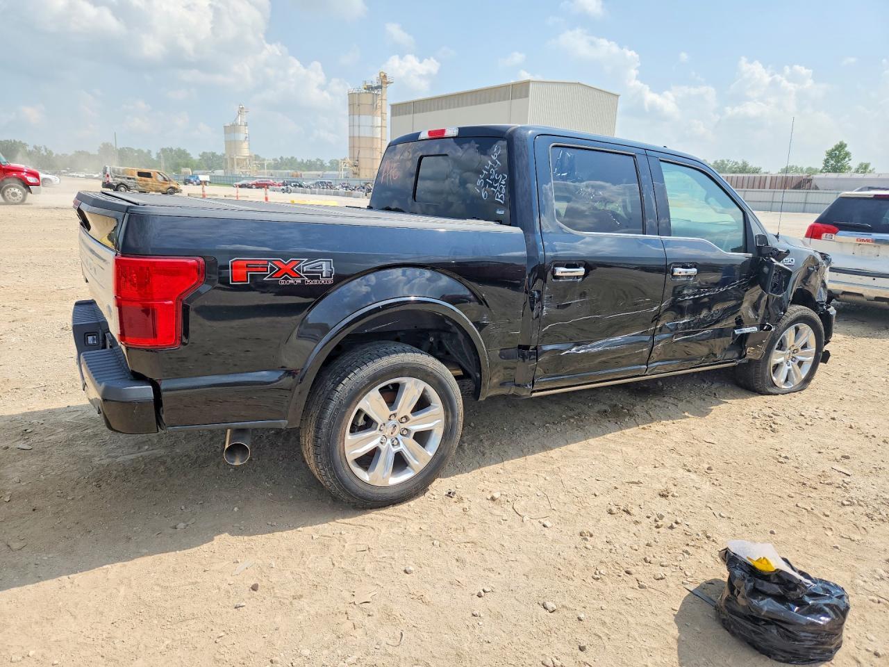 2018 Ford F150 Supercrew - Фото 3