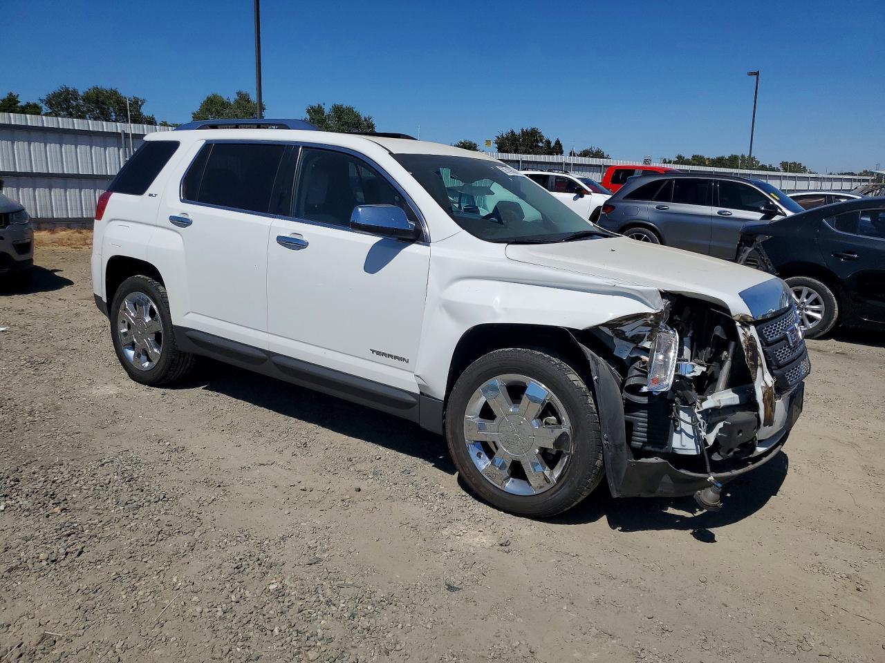2012 GMC Terrain Slt - Image 4