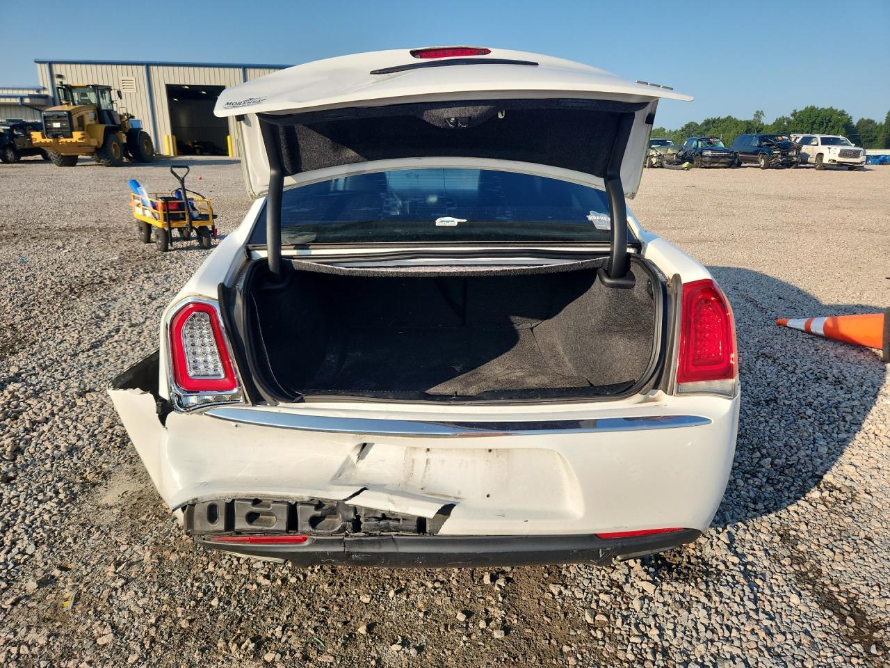 2018 Chrysler 300 Touring - Image 6