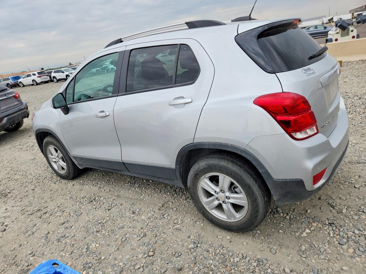 2021 Chevrolet Trax 1Lt - Фото 2