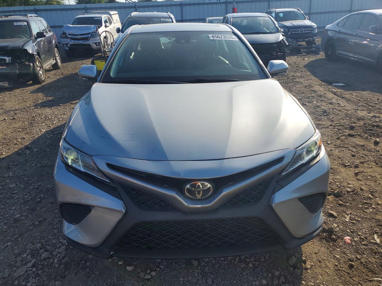 2020 Toyota Camry - Фото 5