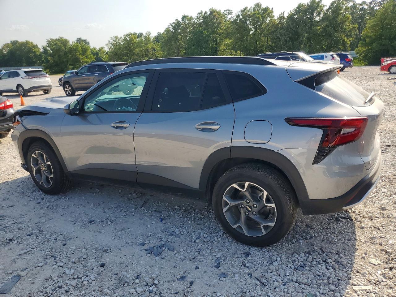 2026 Chevrolet Trax 1Lt - Фото 2