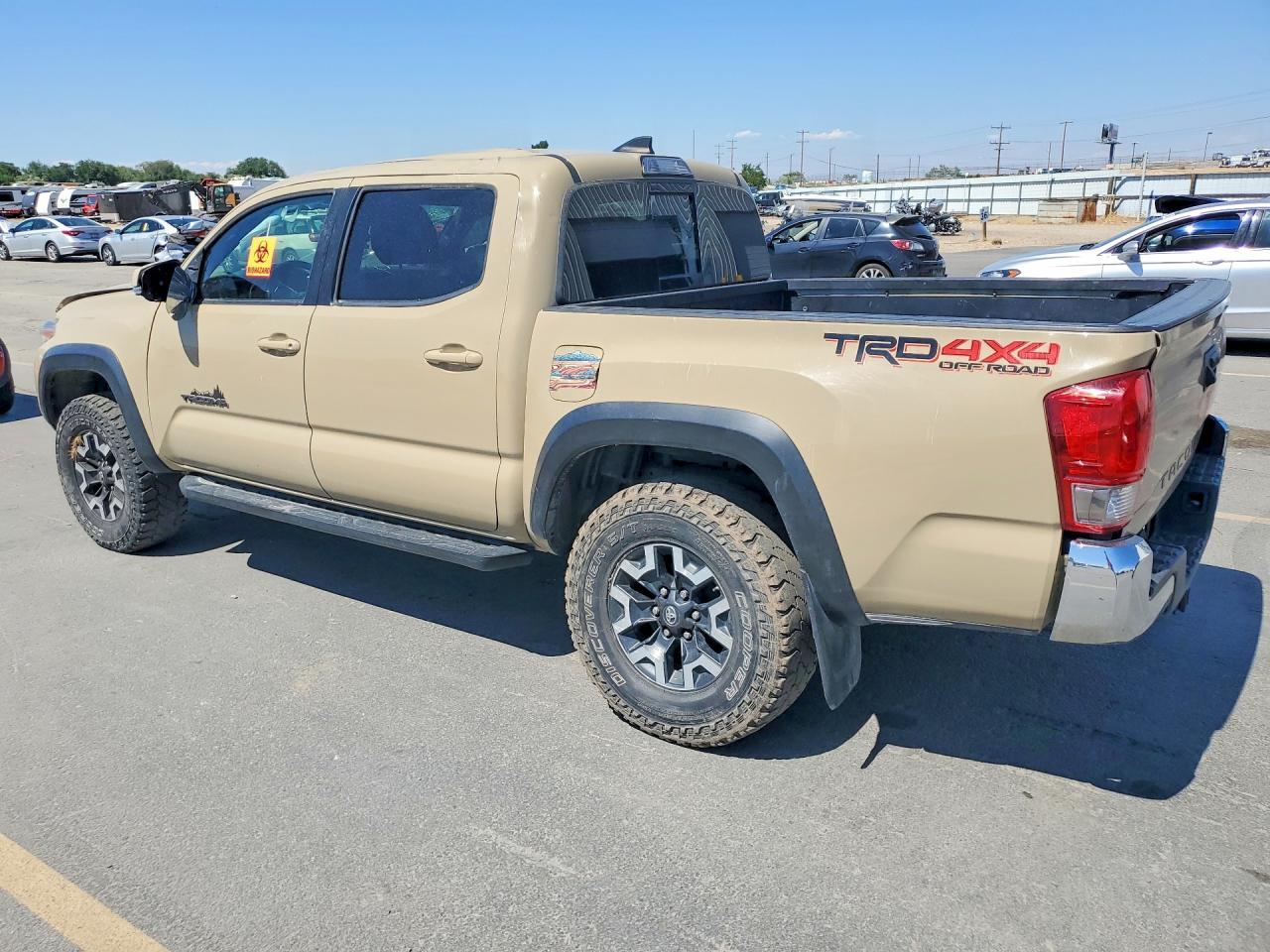 2017 Toyota Tacoma Sr V6 - Image 2