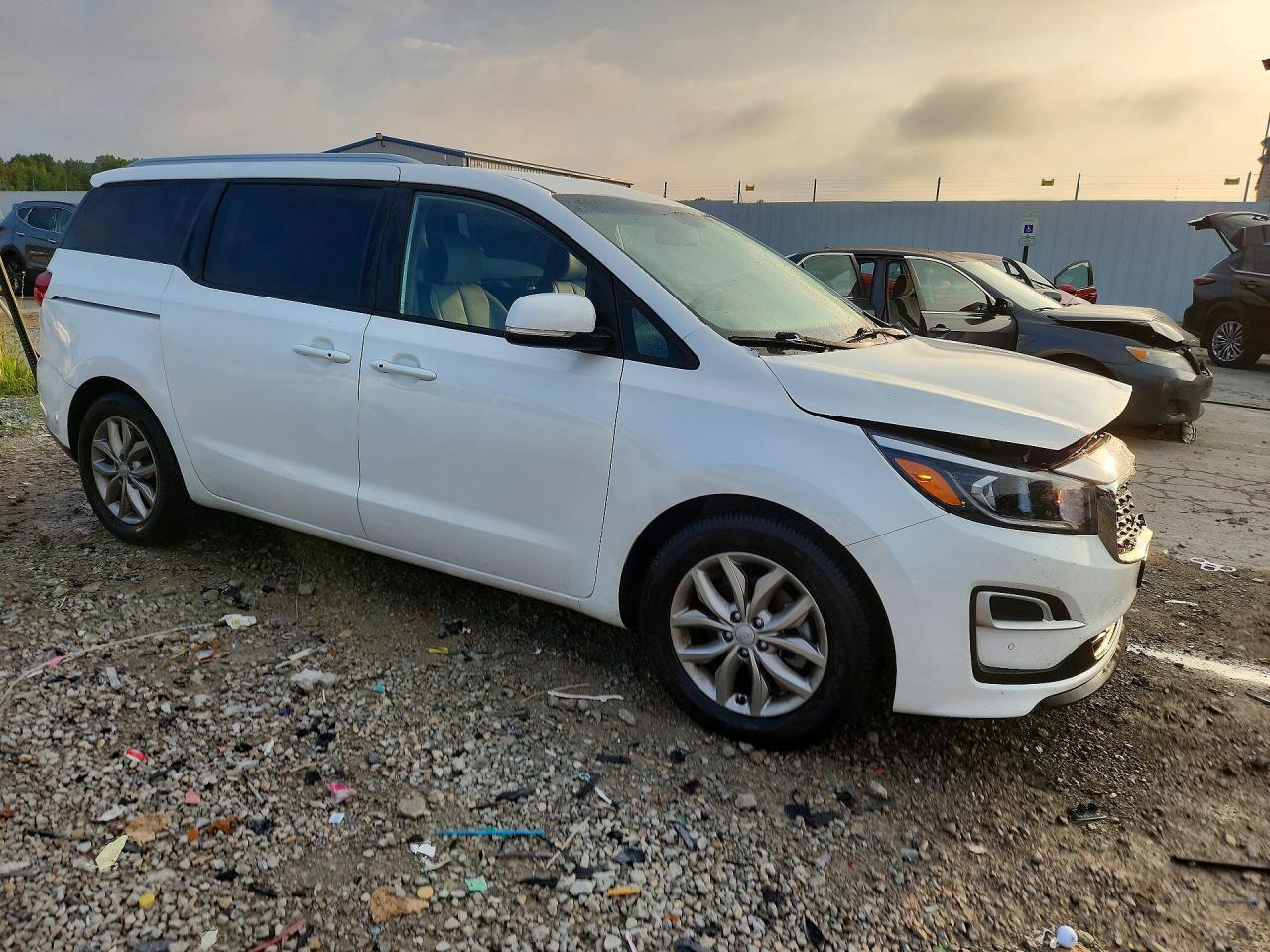 2019 Kia Sedona Ex - Image 4