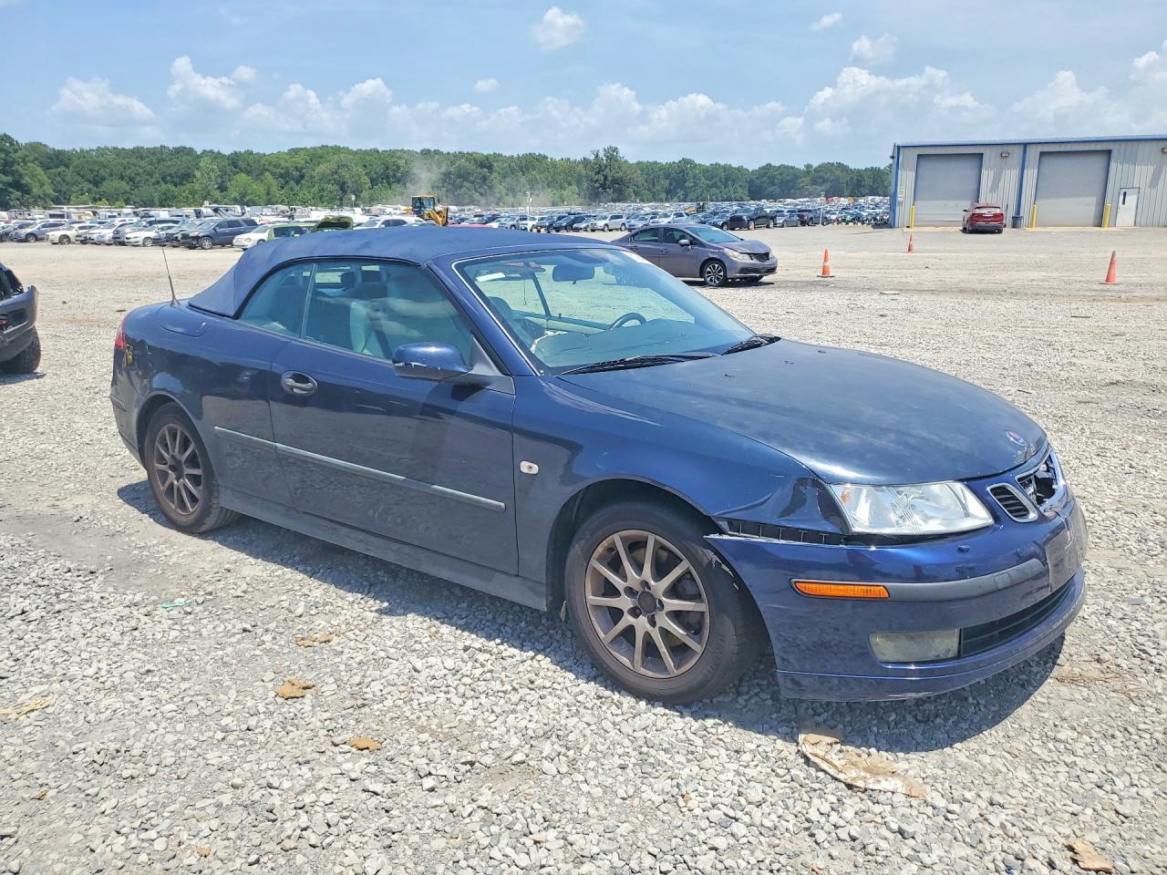 2005 Saab 9-3 Arc - Image 4