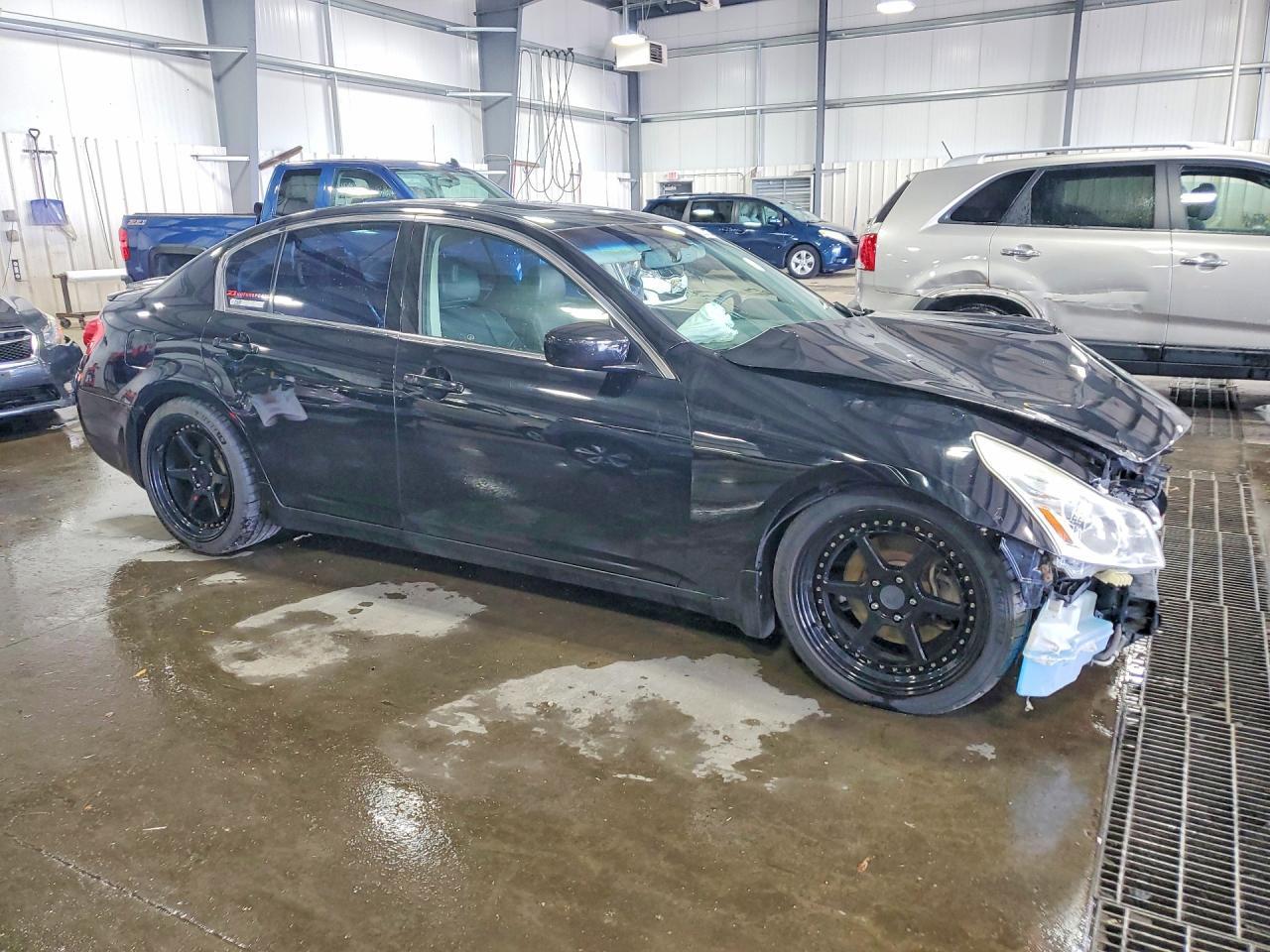 2009 Infiniti G37 Sedan X - Image 4