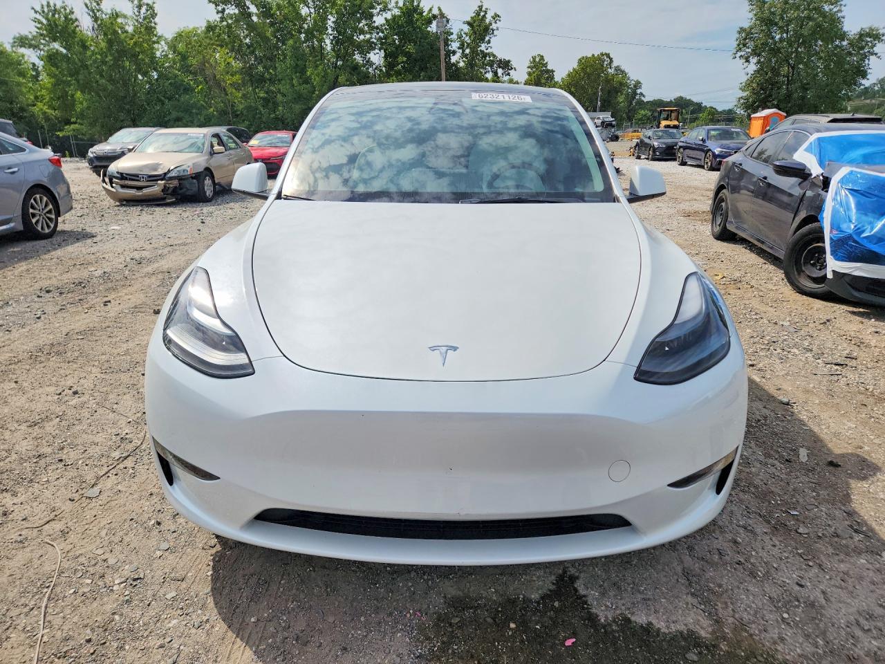 2023 Tesla Model Y - Фото 5