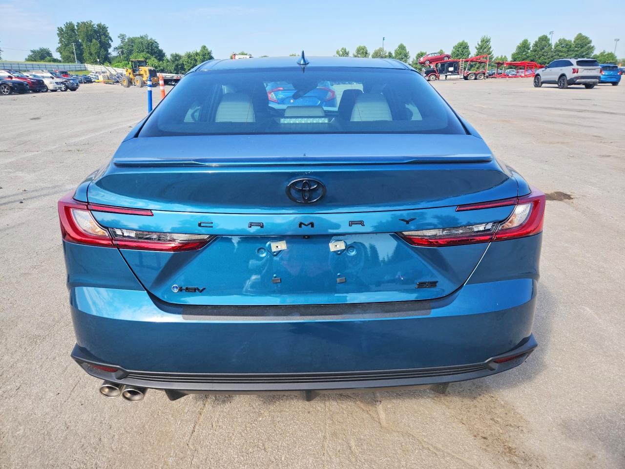 2026 Toyota Camry Se - Фото 6