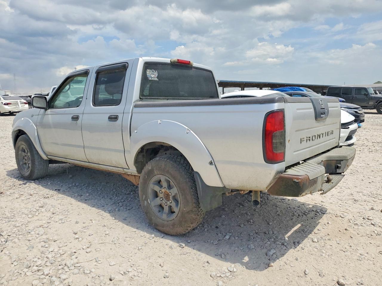 2004 Nissan Frontier - Фото 2