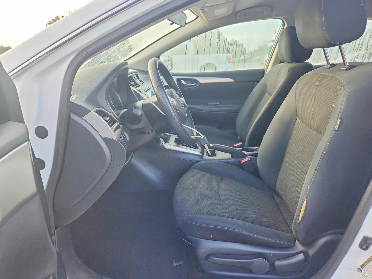 2018 Nissan Sentra S - Image 7