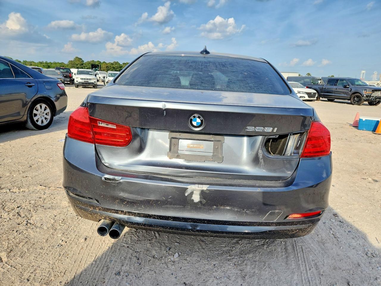 2013 BMW 328 I - Фото 6