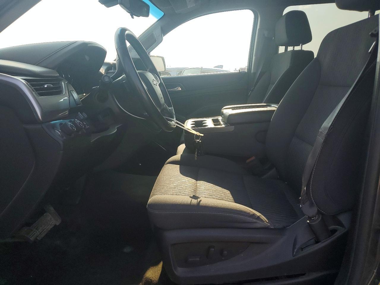 2018 Chevrolet Suburban K1500 Ls - Фото 7