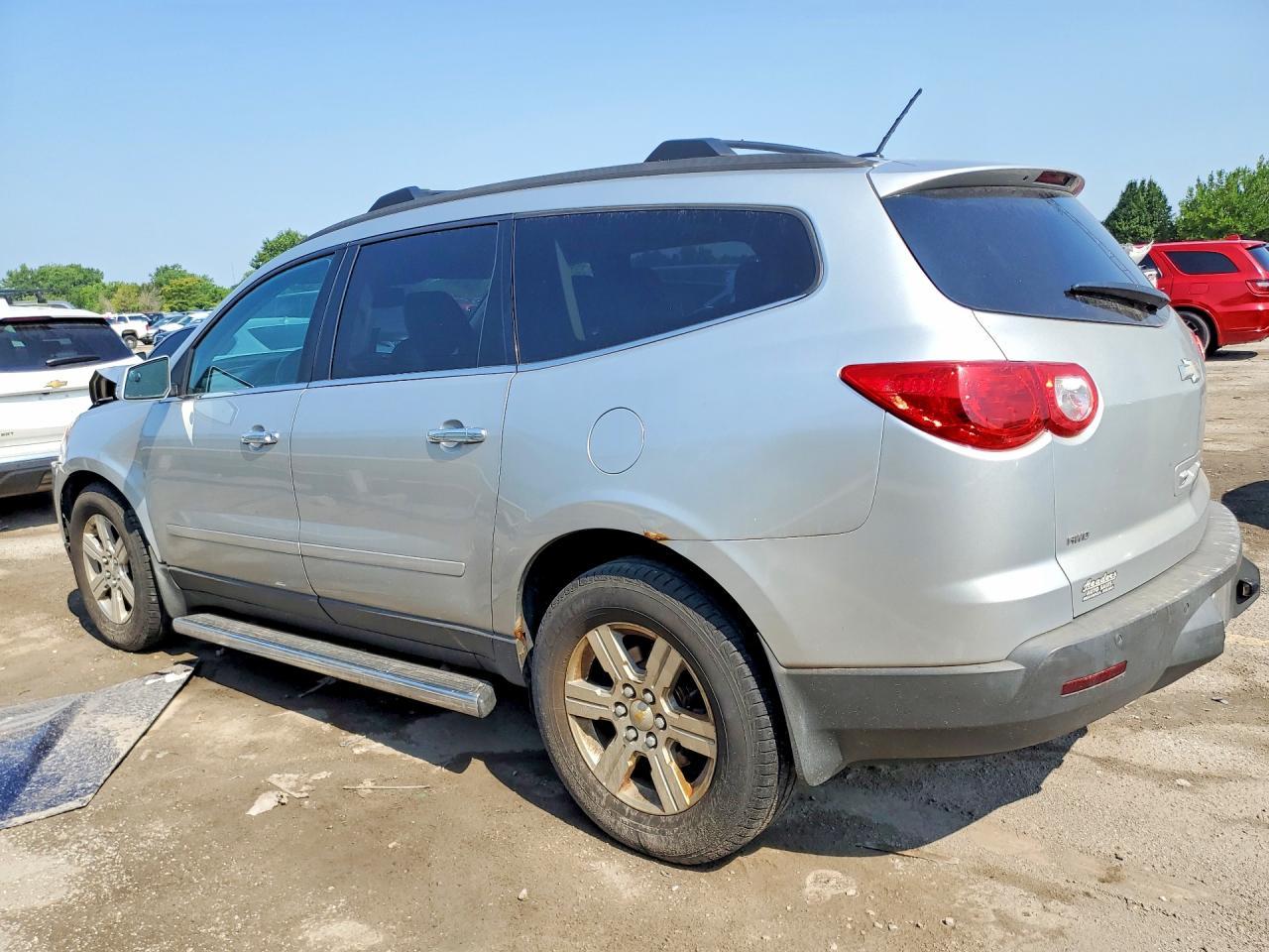2012 Chevrolet Traverse Lt - Фото 2