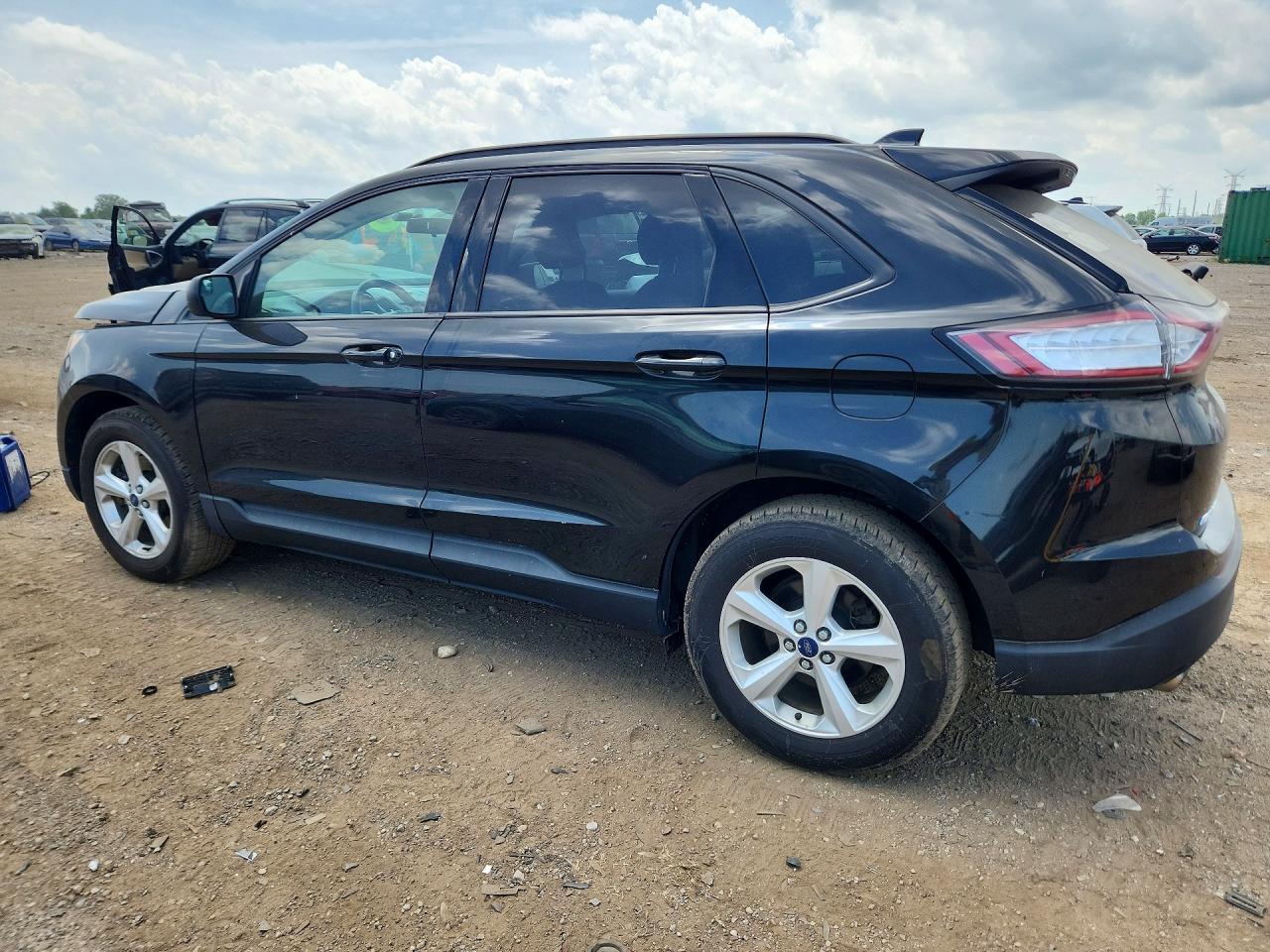 2015 Ford Edge Se - Фото 2