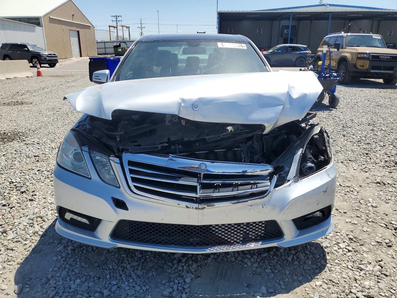 2011 Mercedes-Benz E 350 4Matic - Фото 5