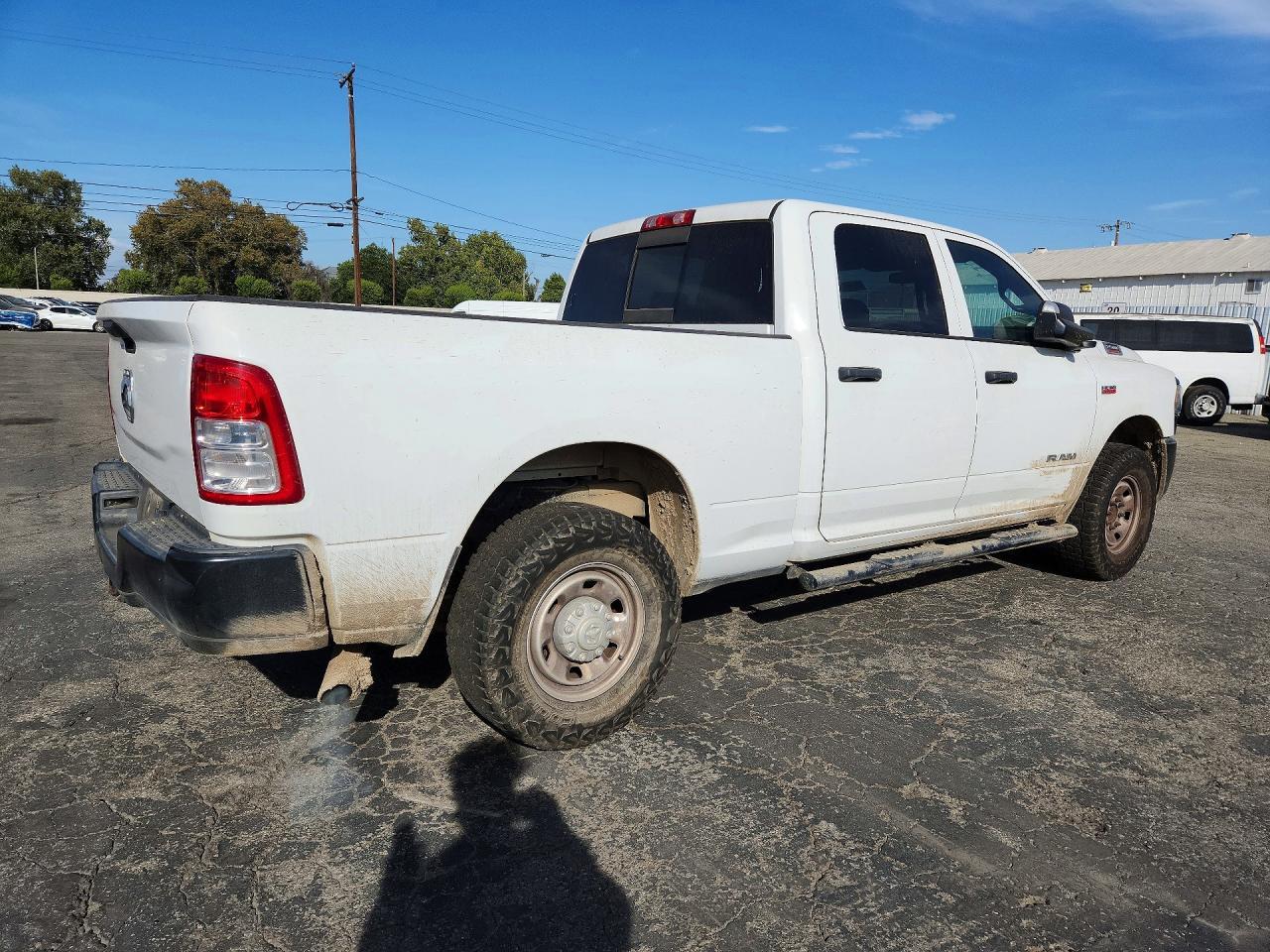 2021 Ram 2500 Tradesman - Фото 3