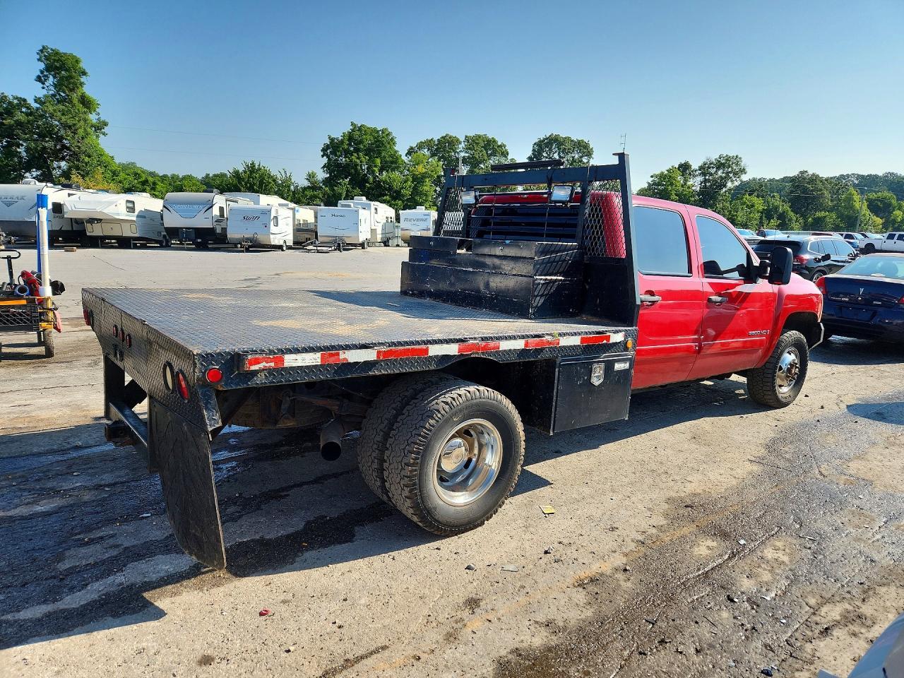 2008 Chevrolet Silverado K3500 - Фото 3