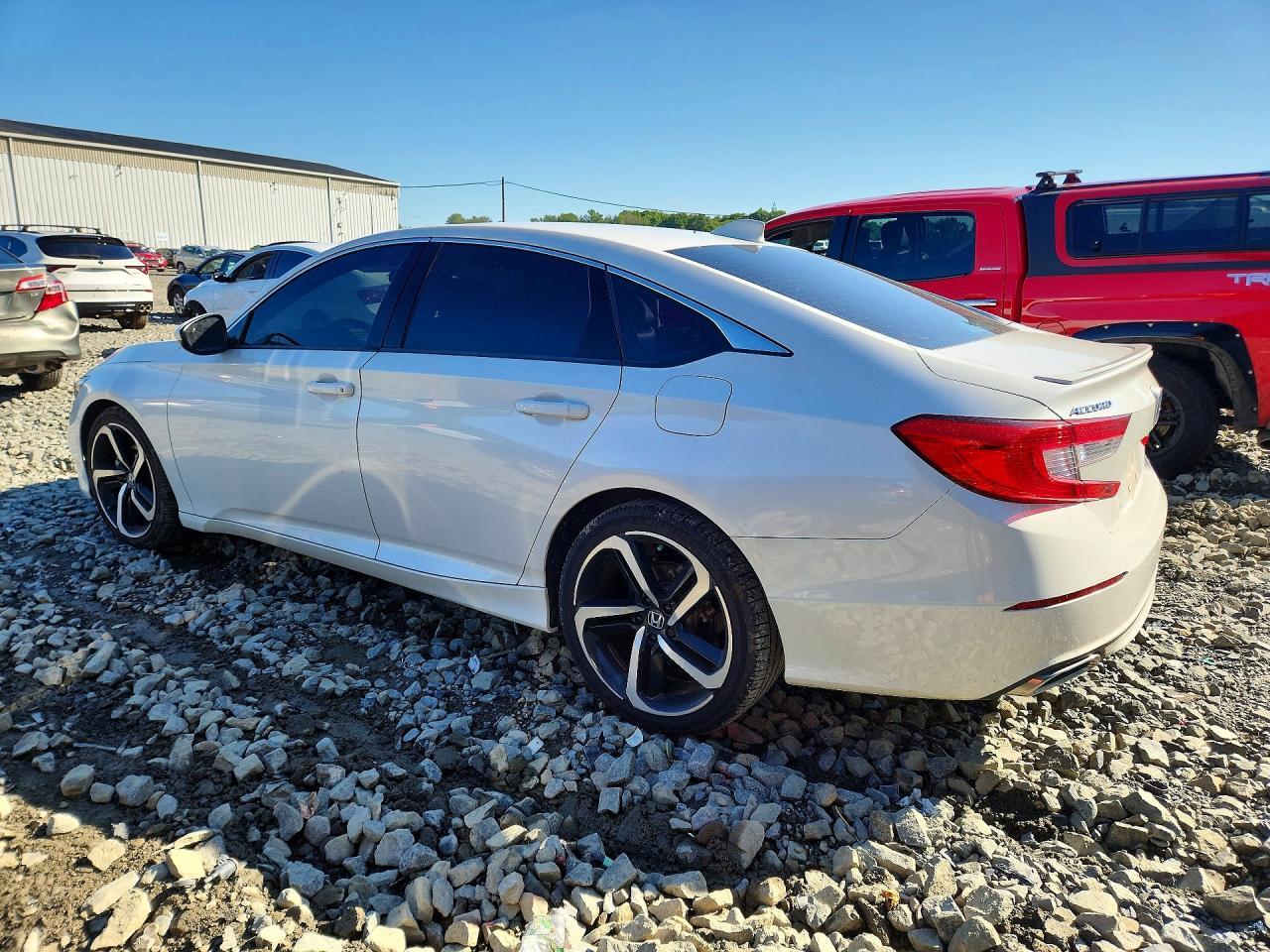 2019 Honda Accord Sport - Фото 2