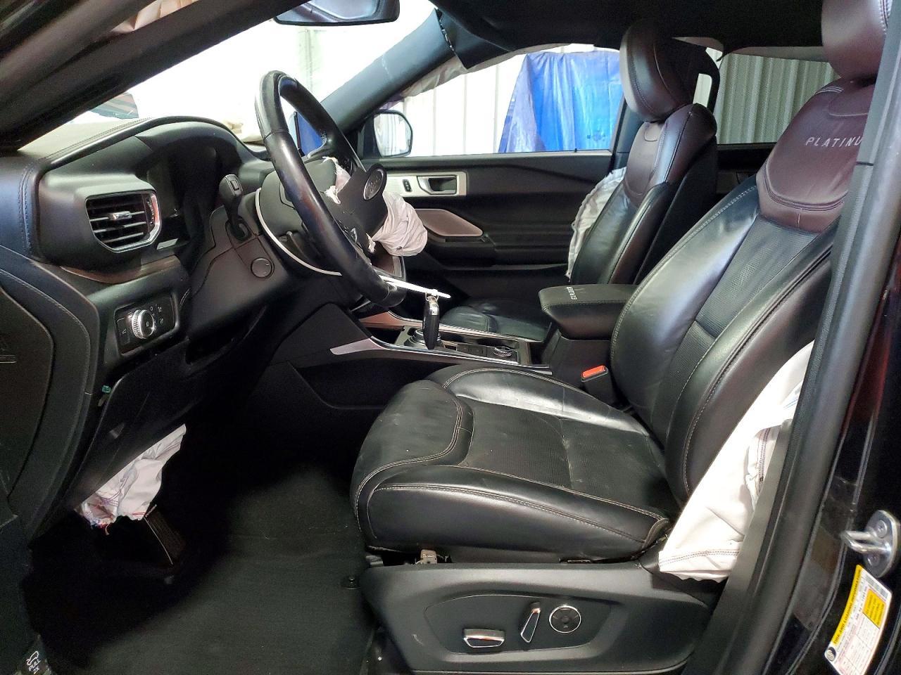 2020 Ford Explorer Platinum - Image 7