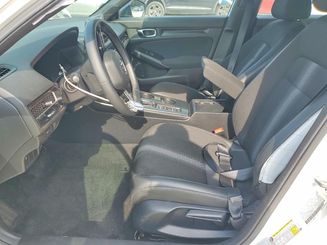 2025 Honda Civic - Image 7