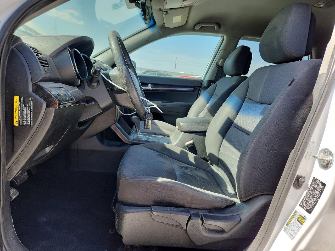 2011 Kia Sorento Lx - Image 7