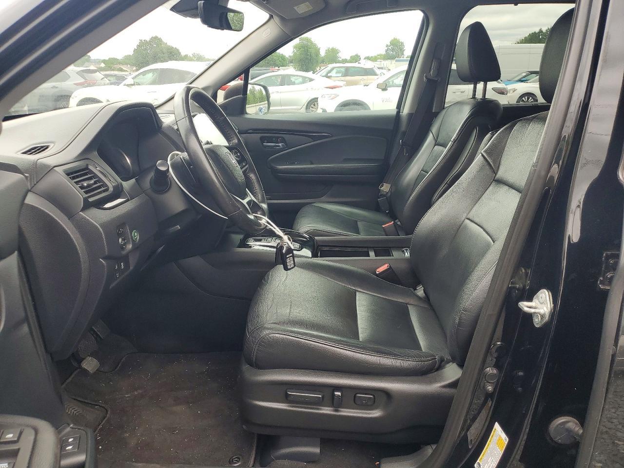 2019 Honda Pilot Touring - Image 7