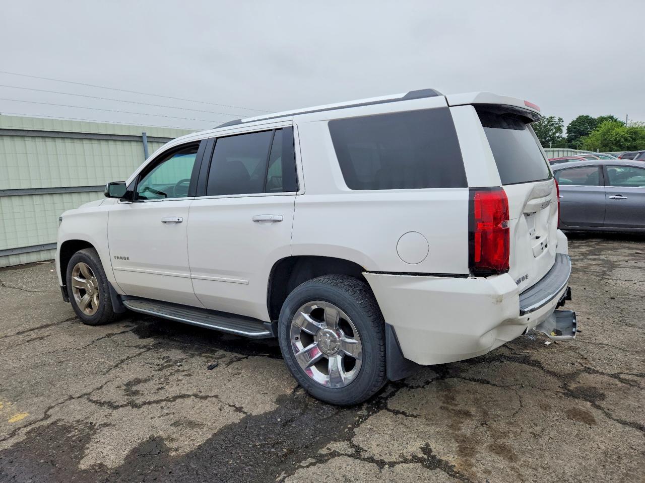 2017 Chevrolet Tahoe K1500 Premier - Image 2