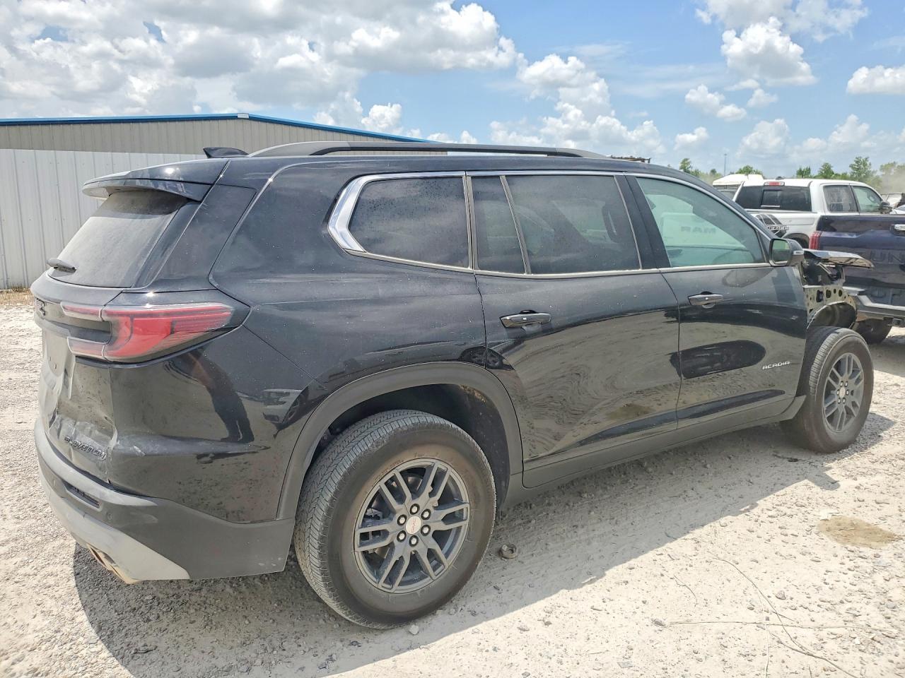 2025 GMC Acadia Elevation - Фото 3