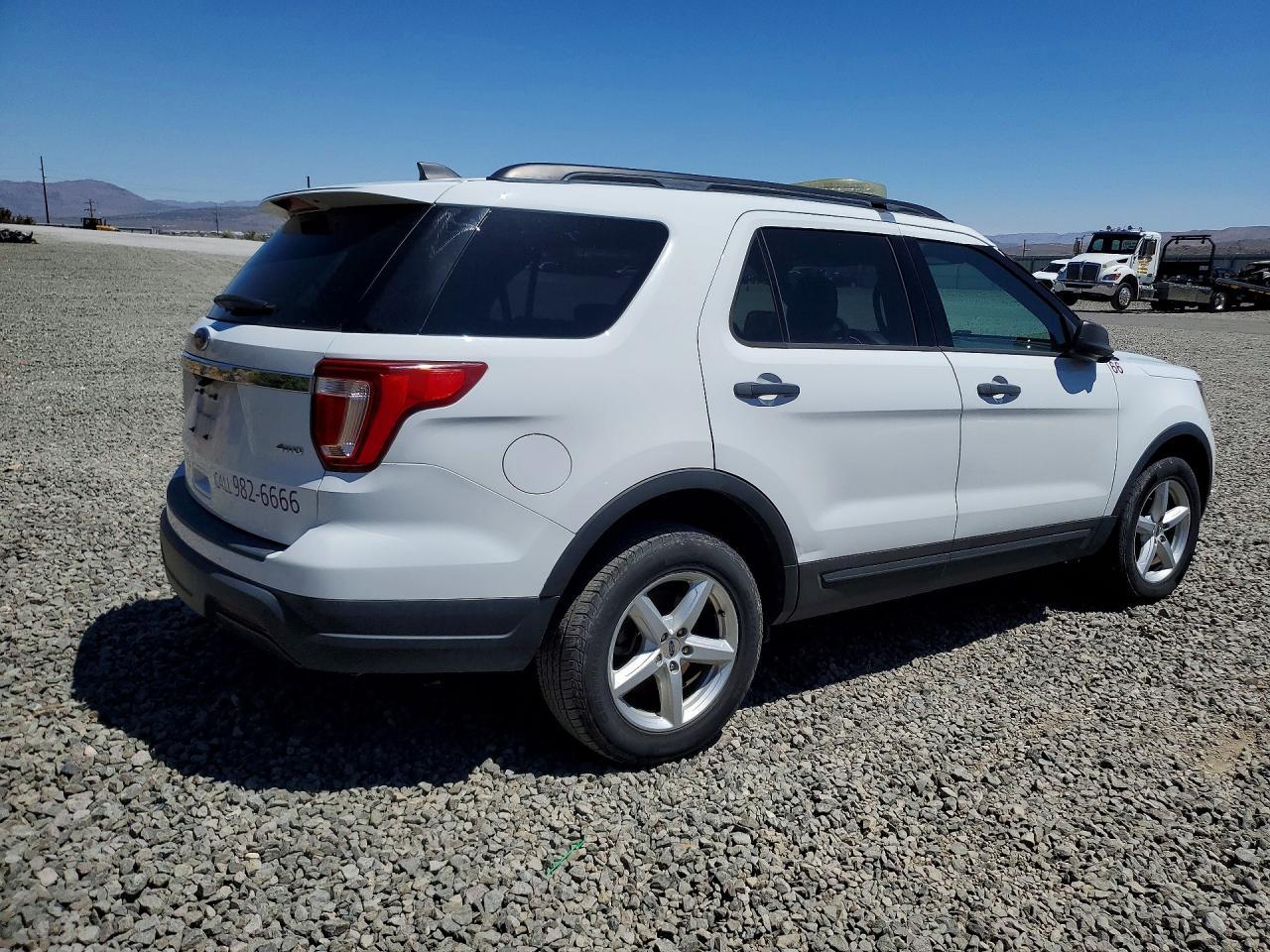 2018 Ford Explorer - Фото 3