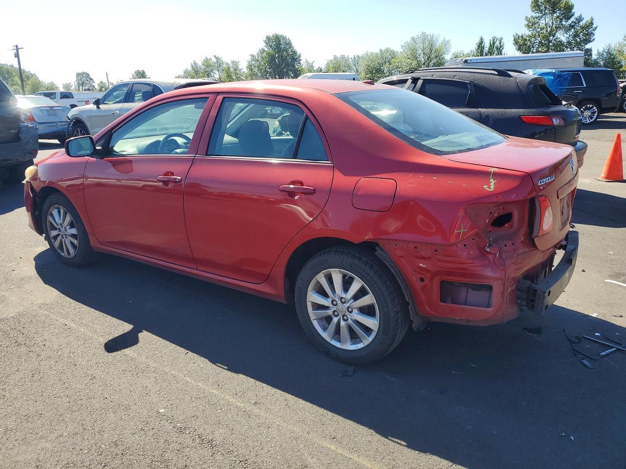 2010 Toyota Corolla Le - Фото 2