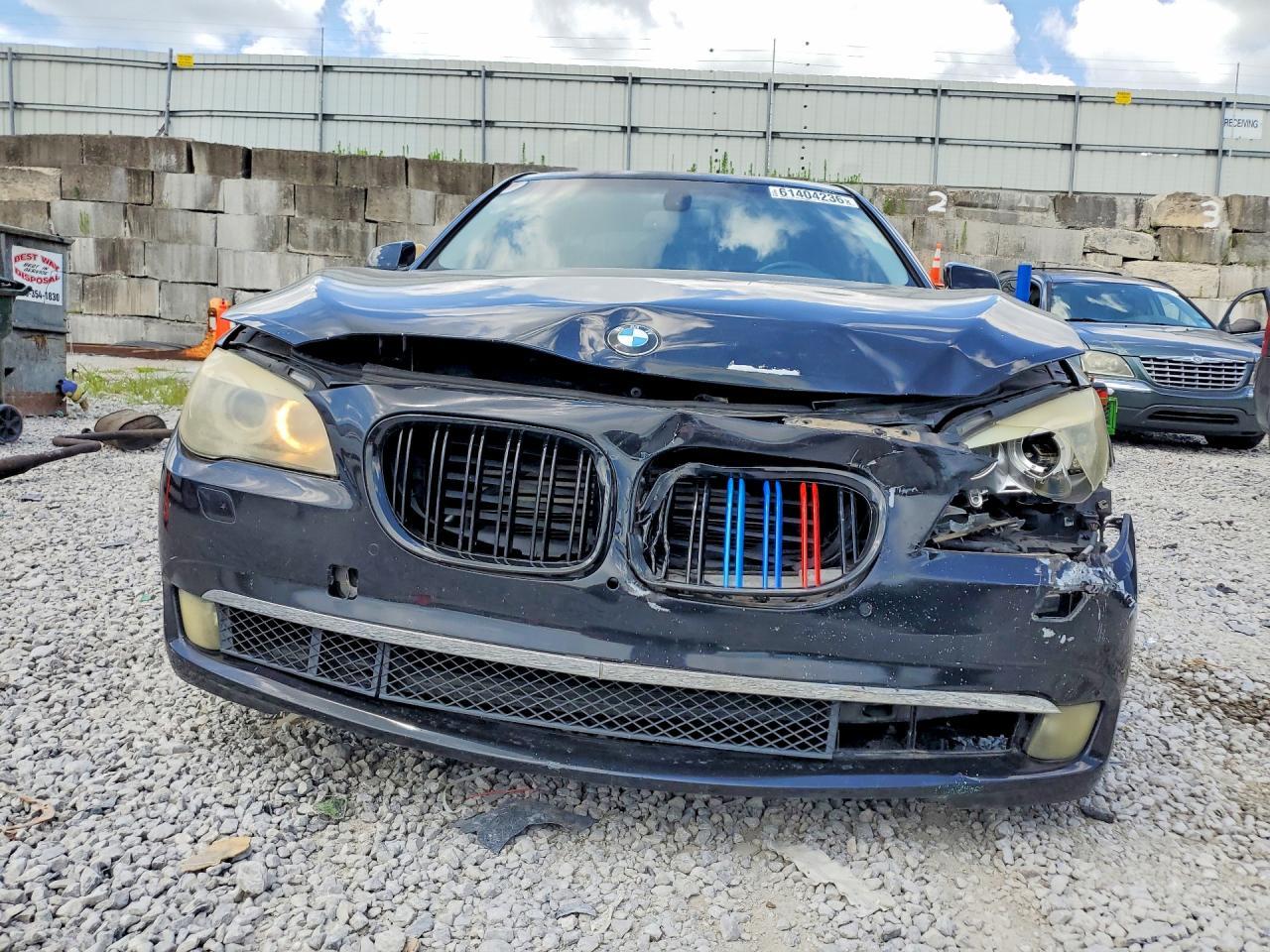 2010 BMW 750 Li - Image 5