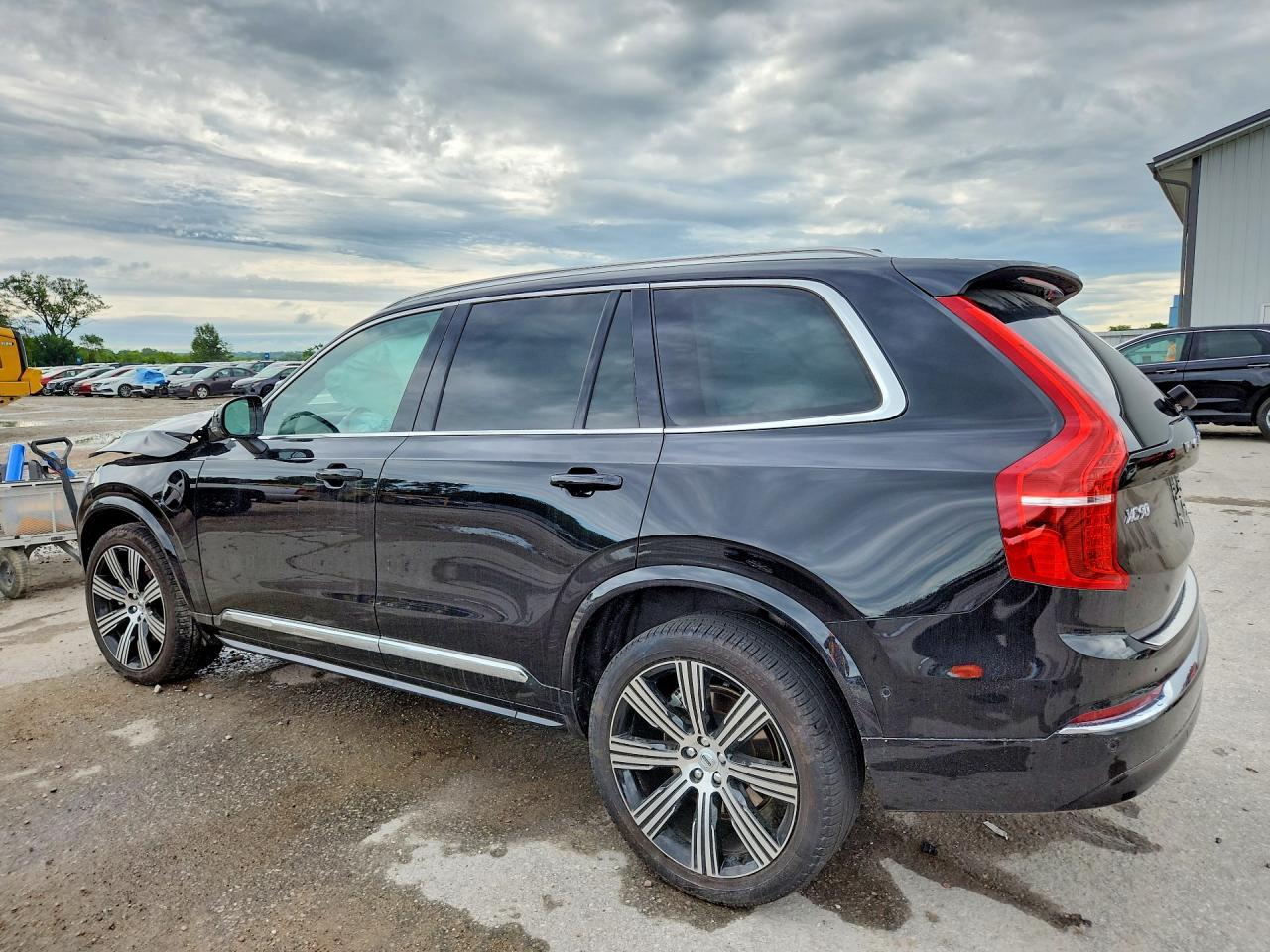 2024 Volvo Xc90 Plus - Image 2