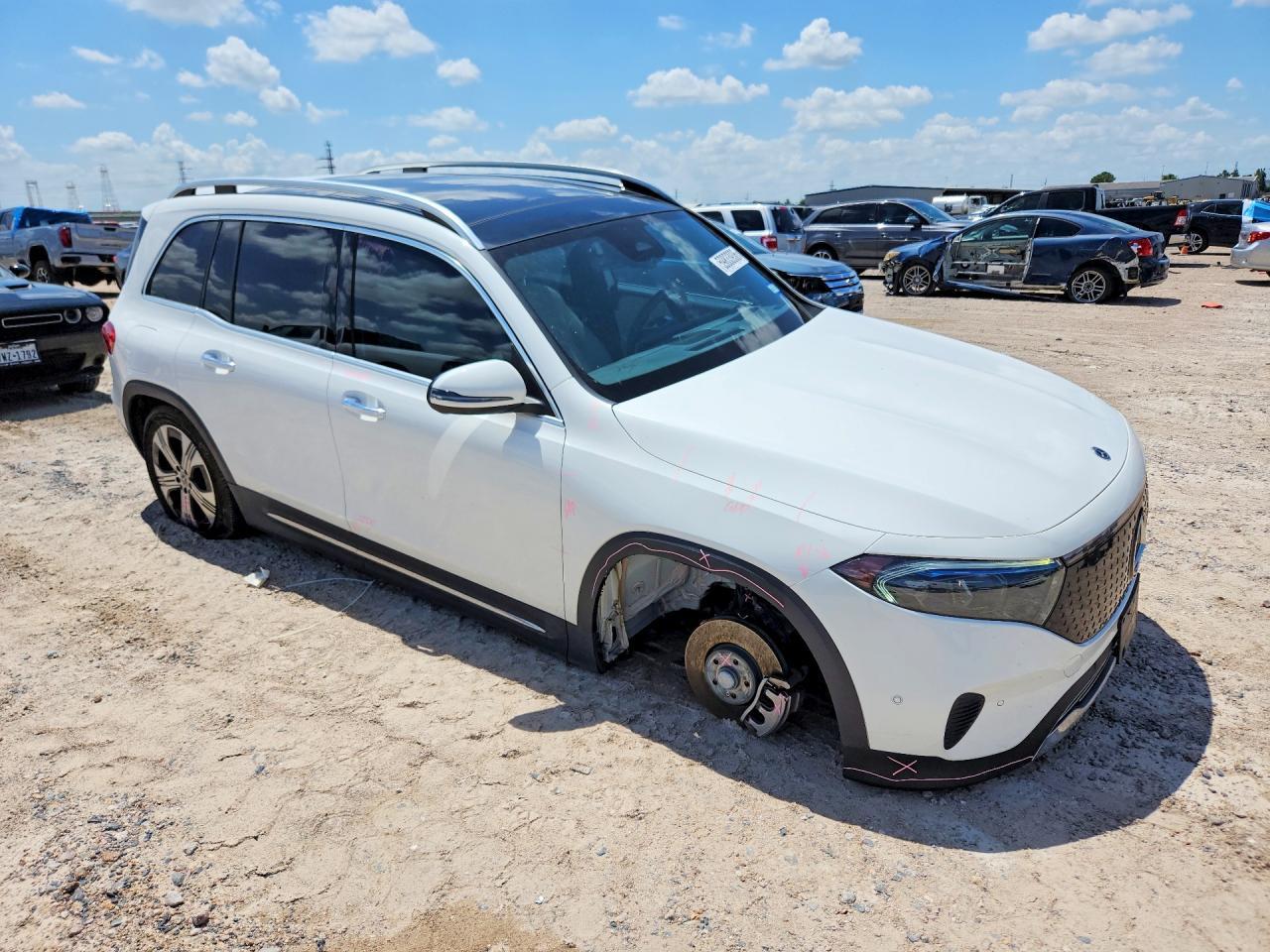 2024 Mercedes-Benz Eqb 250+ - Фото 4