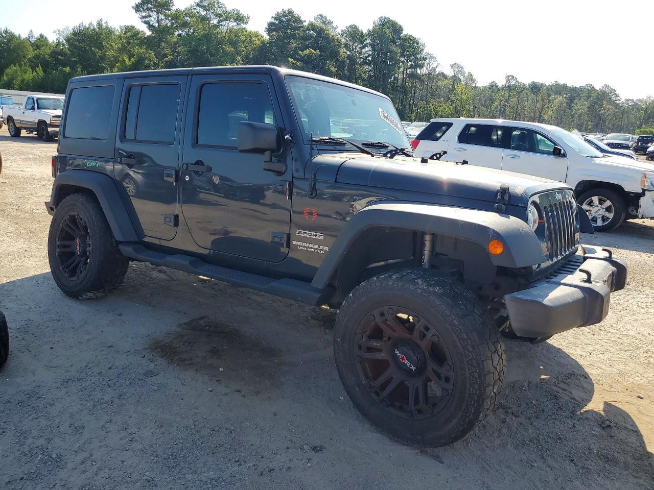 2017 Jeep Wrangler Unlimited Sport - Фото 4