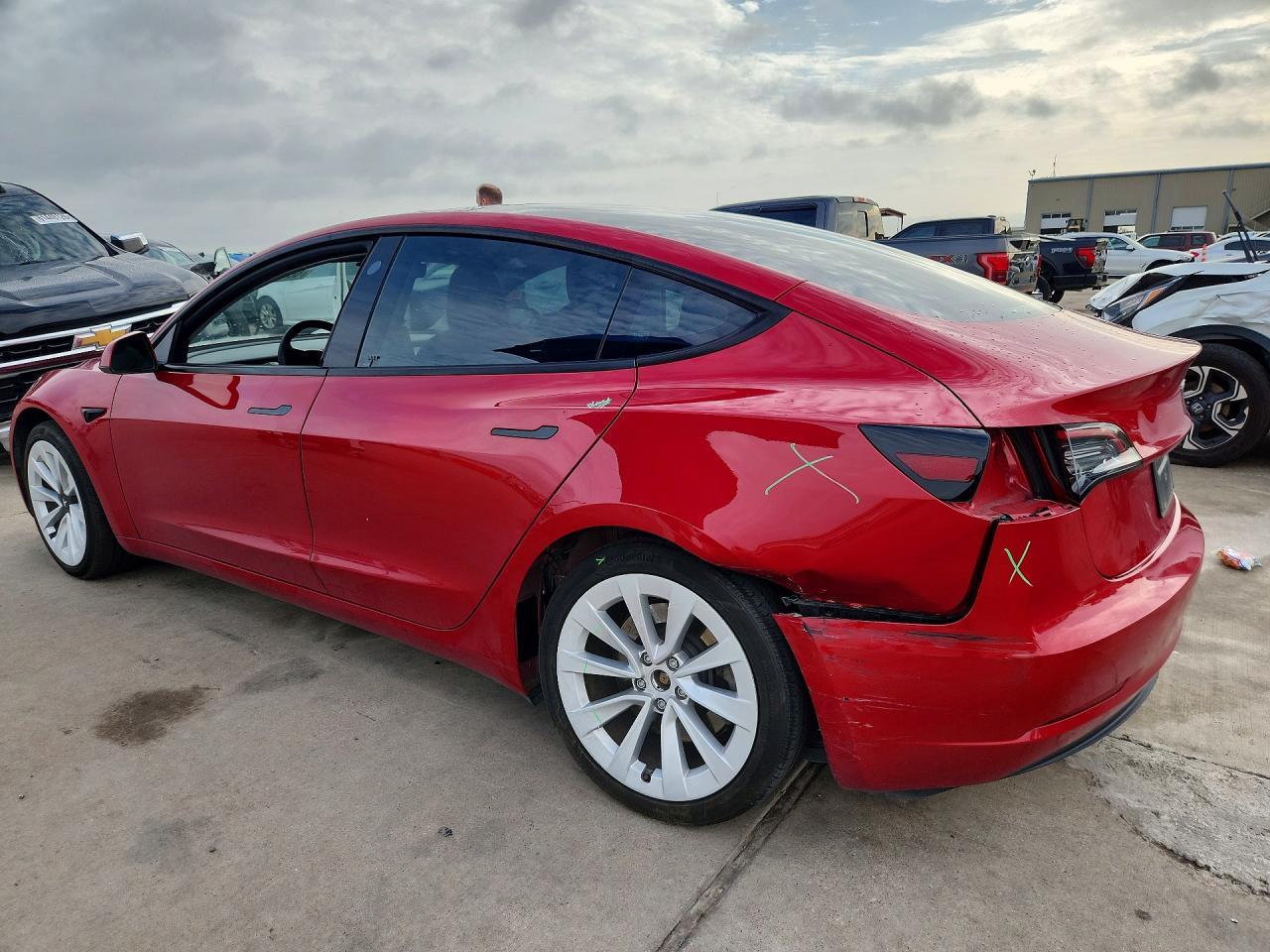 2023 Tesla Model 3 - Фото 2