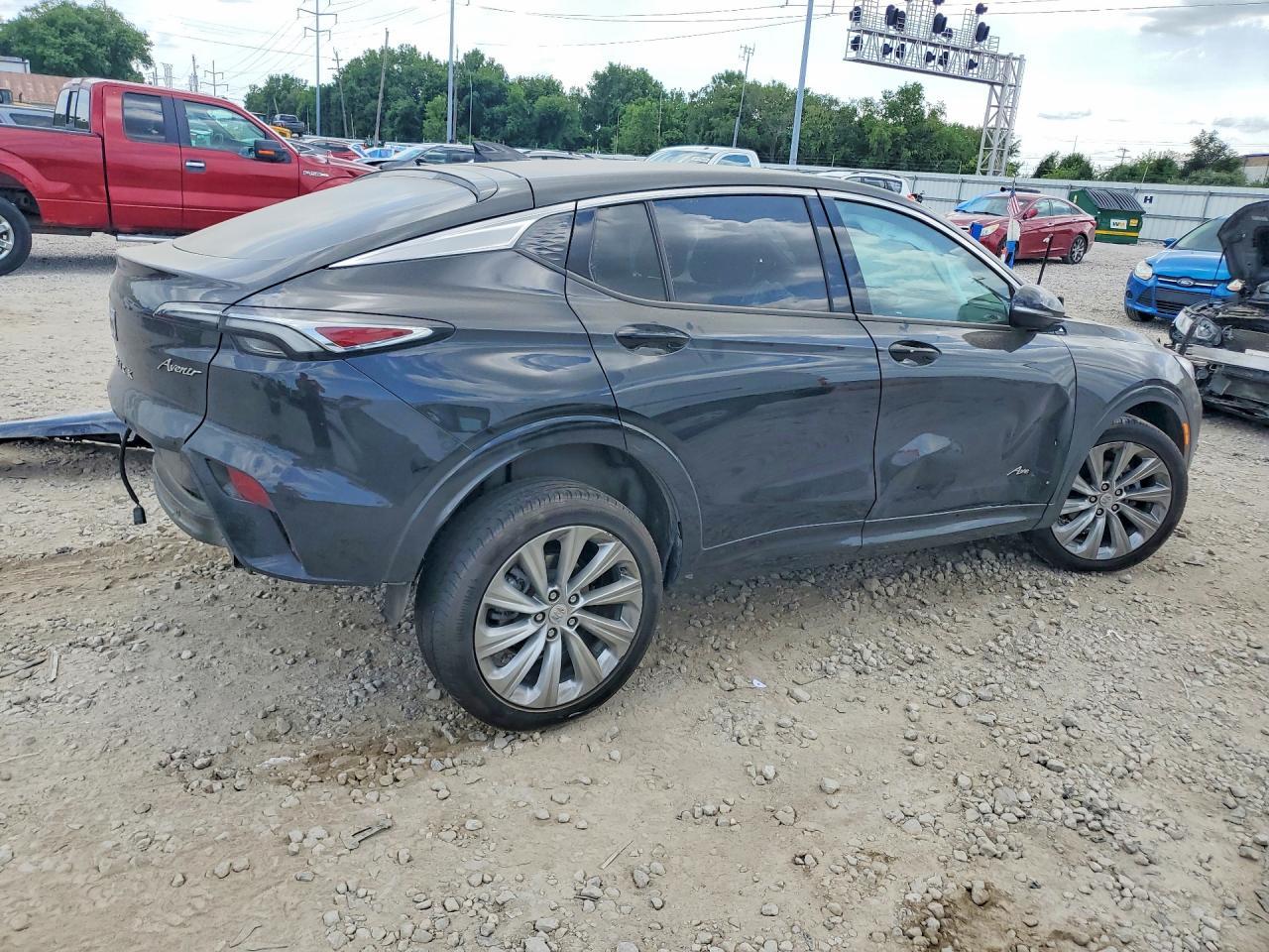 2024 Buick Envista Avenir - Image 3
